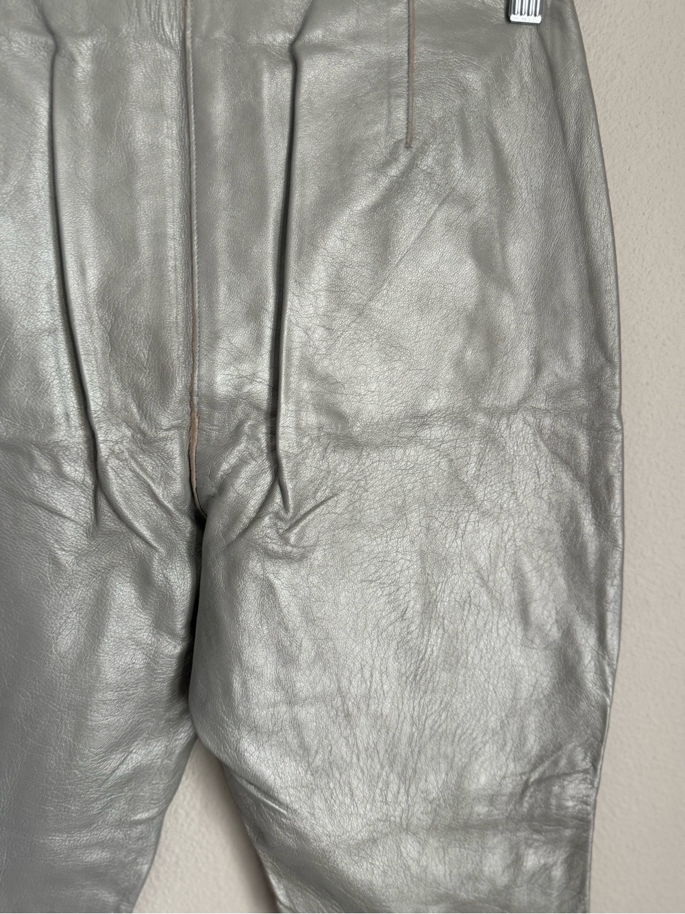 Vintage Y2K DKNY Metallic Silver Genuine Leather Pants - Sz 6 - Picture 11 of 11